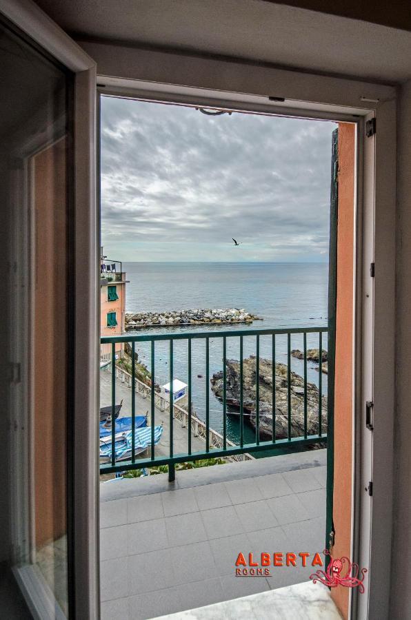 Alberta Rooms Manarola Esterno foto
