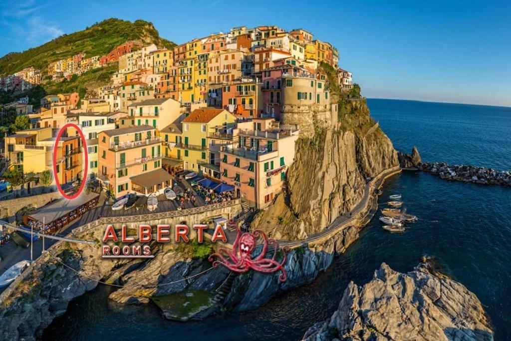 Alberta Rooms Manarola Esterno foto