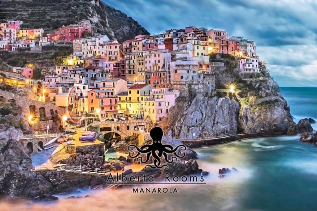 Alberta Rooms Manarola Esterno foto