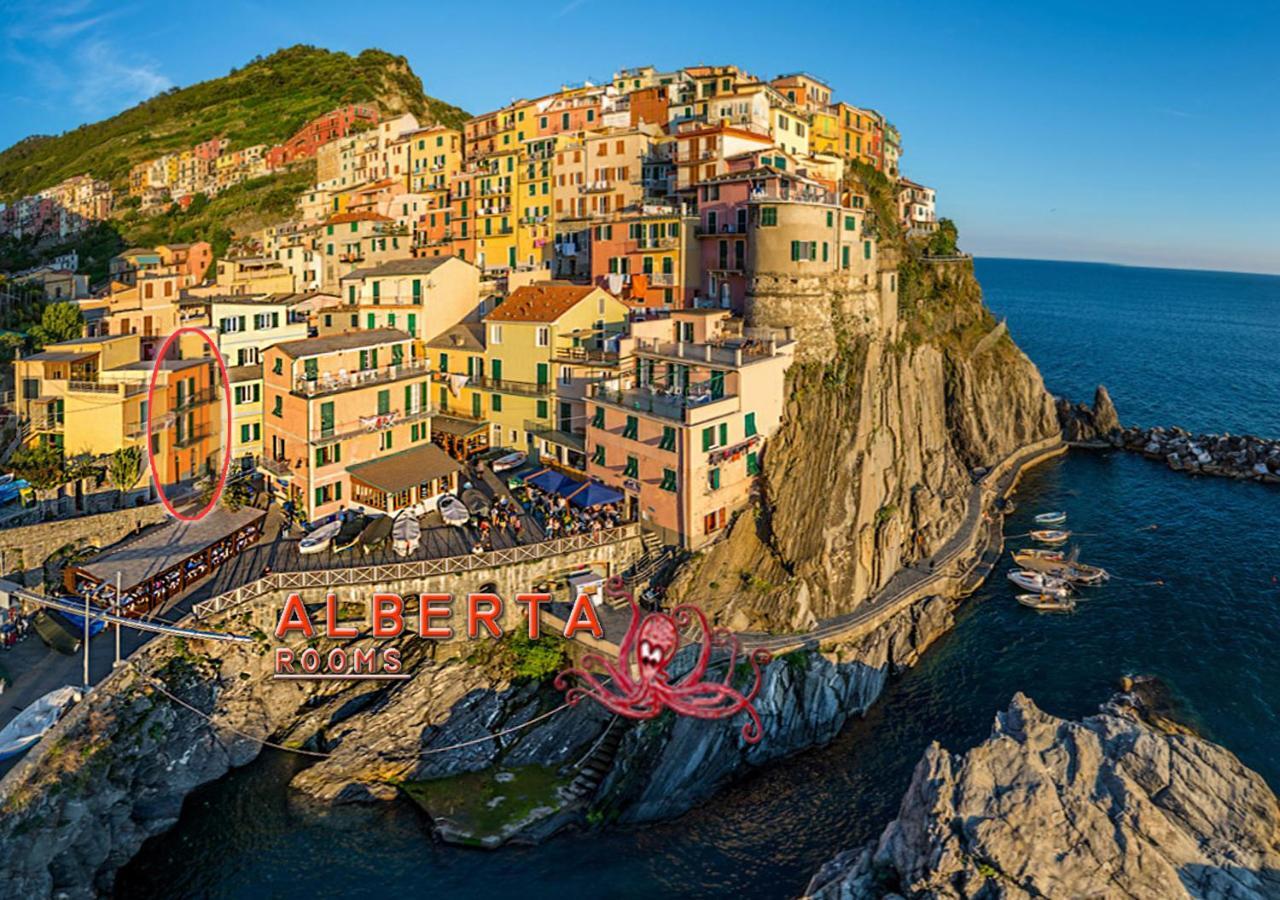 Alberta Rooms Manarola Esterno foto